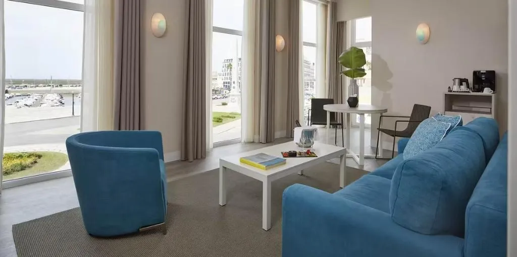 SUITE STANDARD Room, Occidental Faro, Algarve