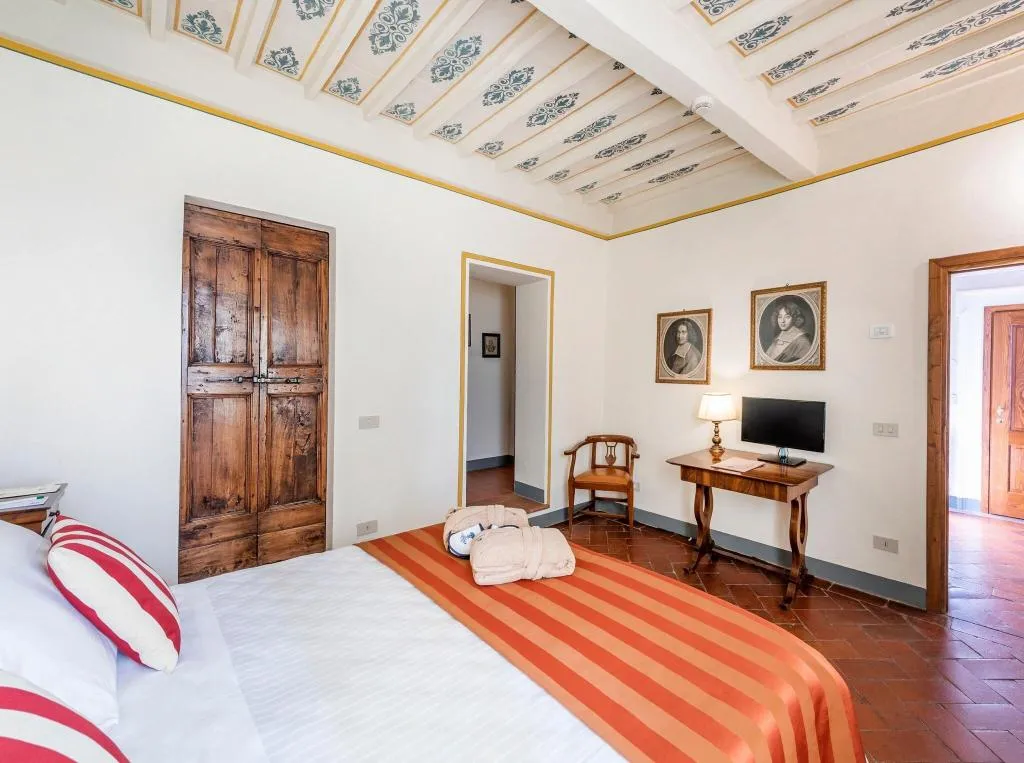 HOUSE QUEEN SIZE BED Room, Relais Vignale & Spa, Florence