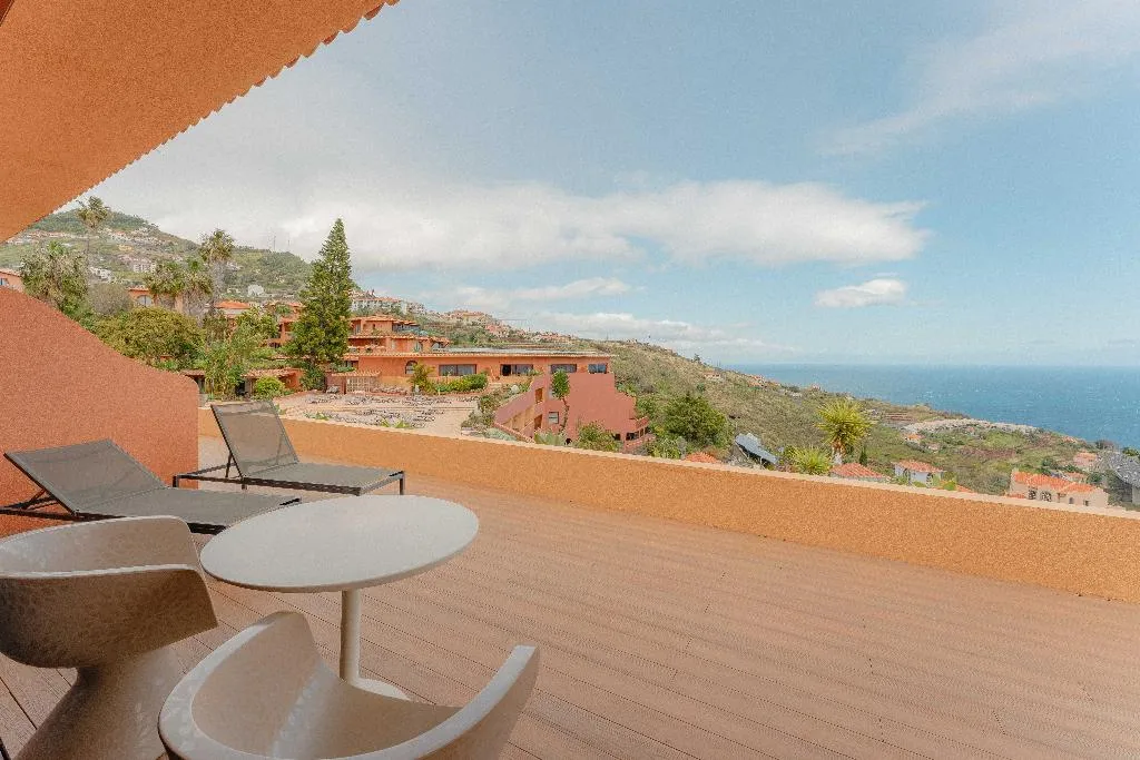 SUITE SEA VIEW Room, Quinta Splendida Wellness and Botanical Garden, Madeira