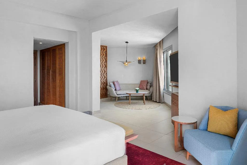 Double or Twin PREMIUM Room, DoubleTree by Hilton Sharm El Sheikh - Sharm Bay, Red Sea Riviera