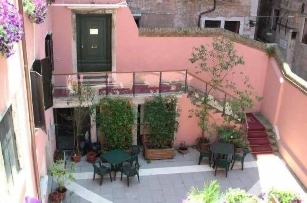 Terrace, Ca Bauta, Venice