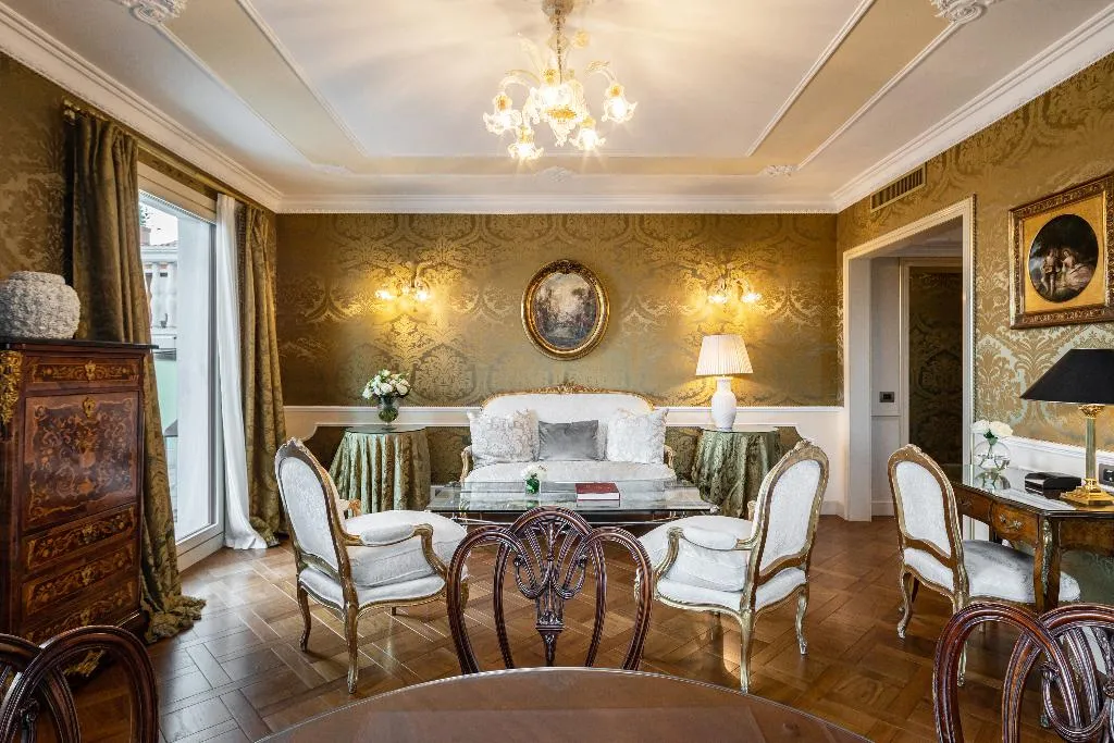 SUITE LAGOON VIEW Room, Baglioni Hotel Luna, Venice