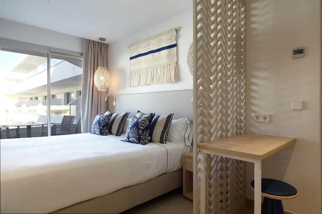 SUITE SIDE SEA VIEW ONE BEDROOM Room, Can Salia, Ibiza