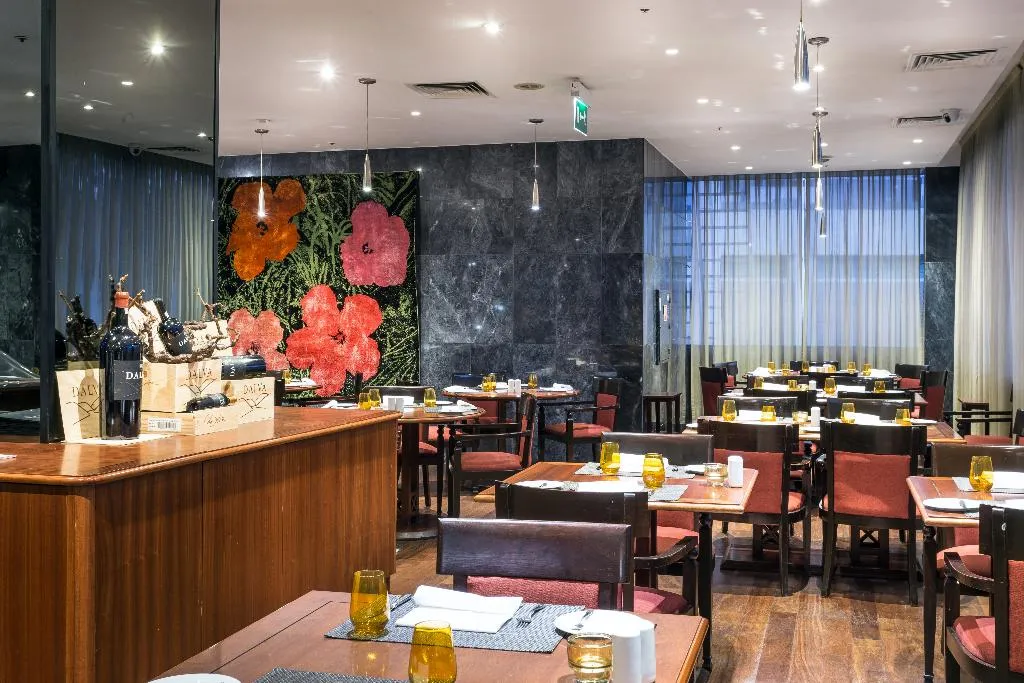 Restaurant, Radisson Blu Hotel, Lisbon, Lisbon