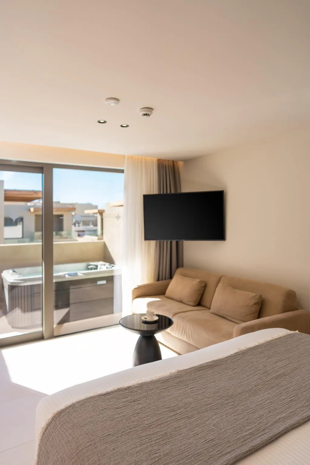 SUITE DELUXE WITH JACUZZI Room, Alizo Boutique Hotel & Spa  - Adults Only, Rhodes