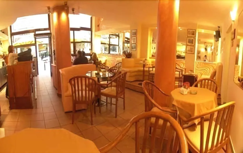 Restaurant, Minoa, Athens