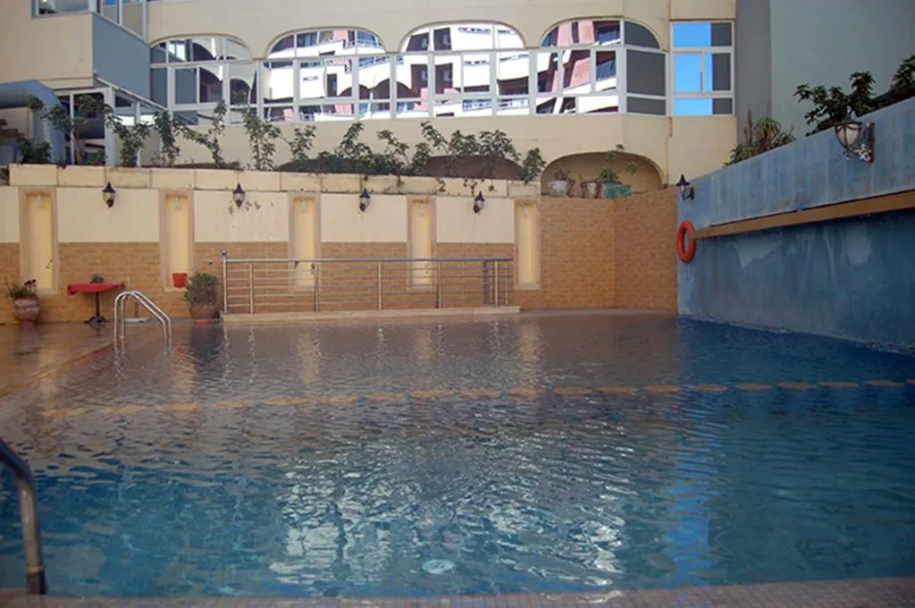 Pool, De La Corniche, Casablanca