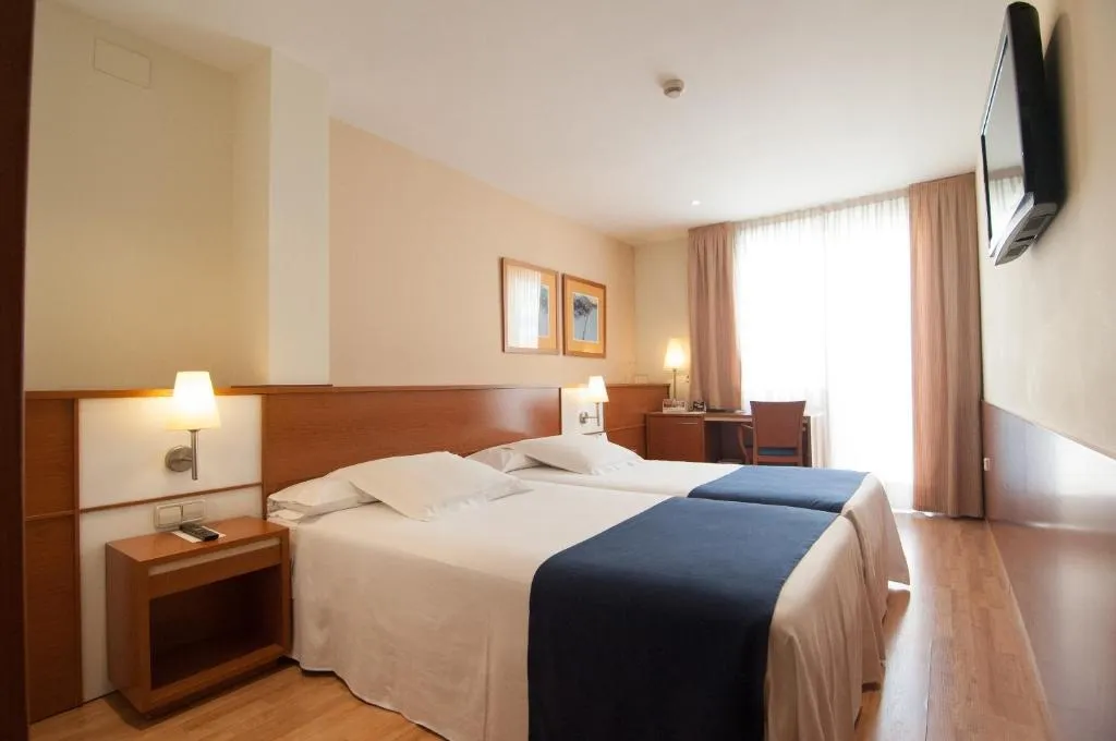 Double or Twin WITH BALCONY Room, RH Sorolla Centro, Valencia