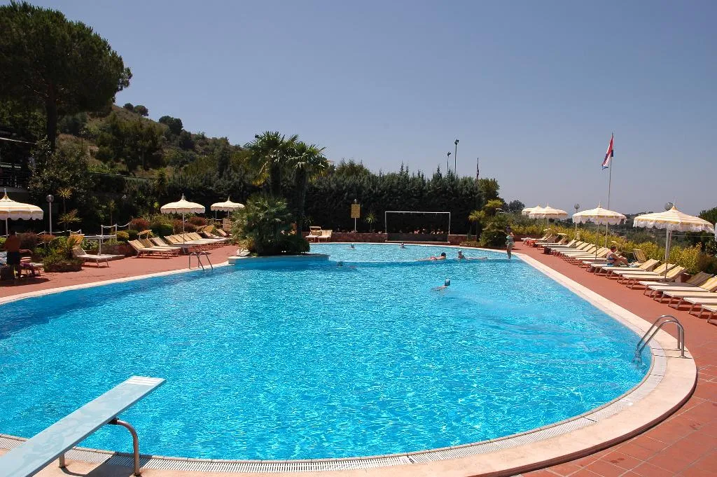 Pool, Residence Costa Di Kair Ed Din, Rome