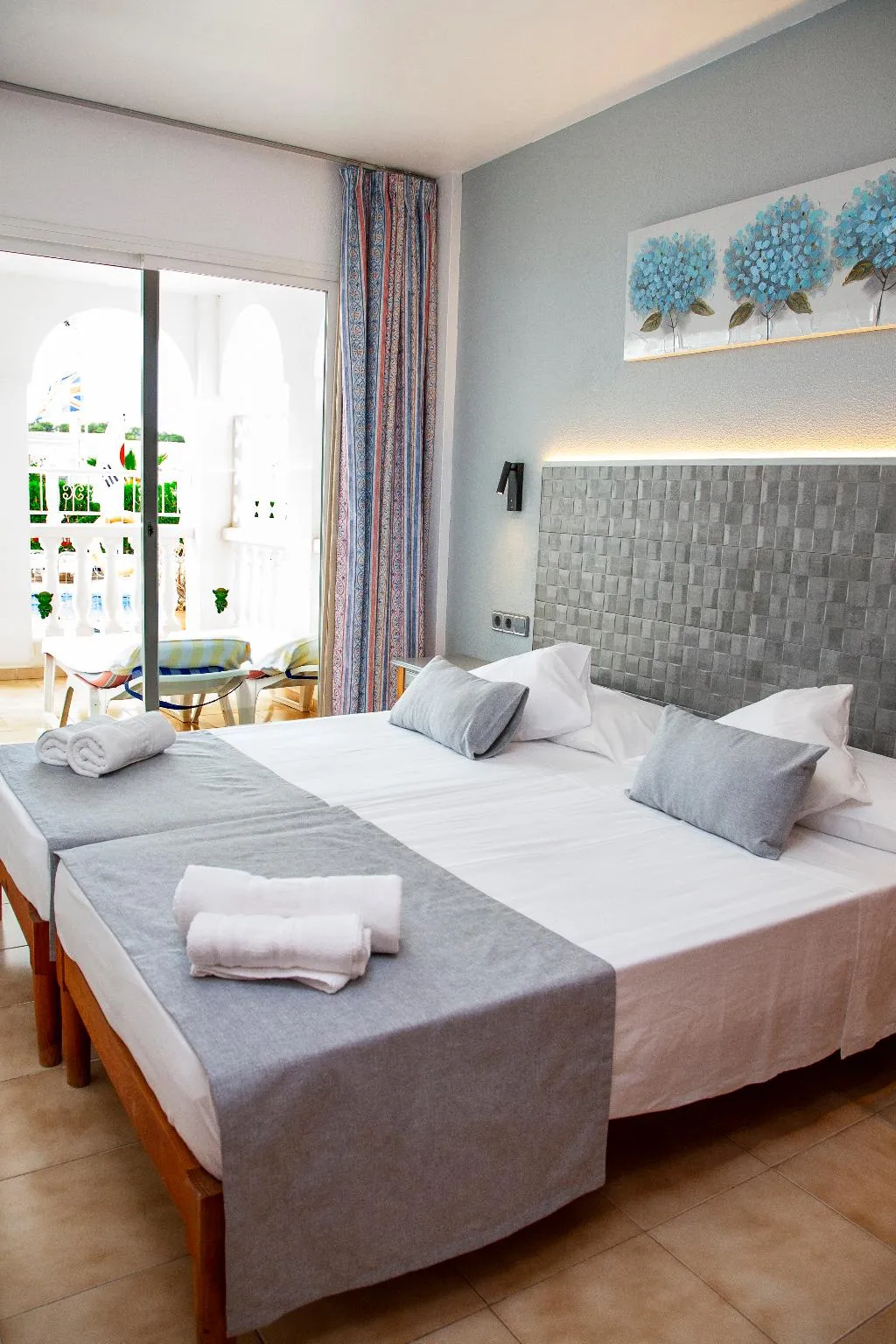 APARTMENT CAPACITY 1 Room, Atalaya Bosque Apartments, Majorca