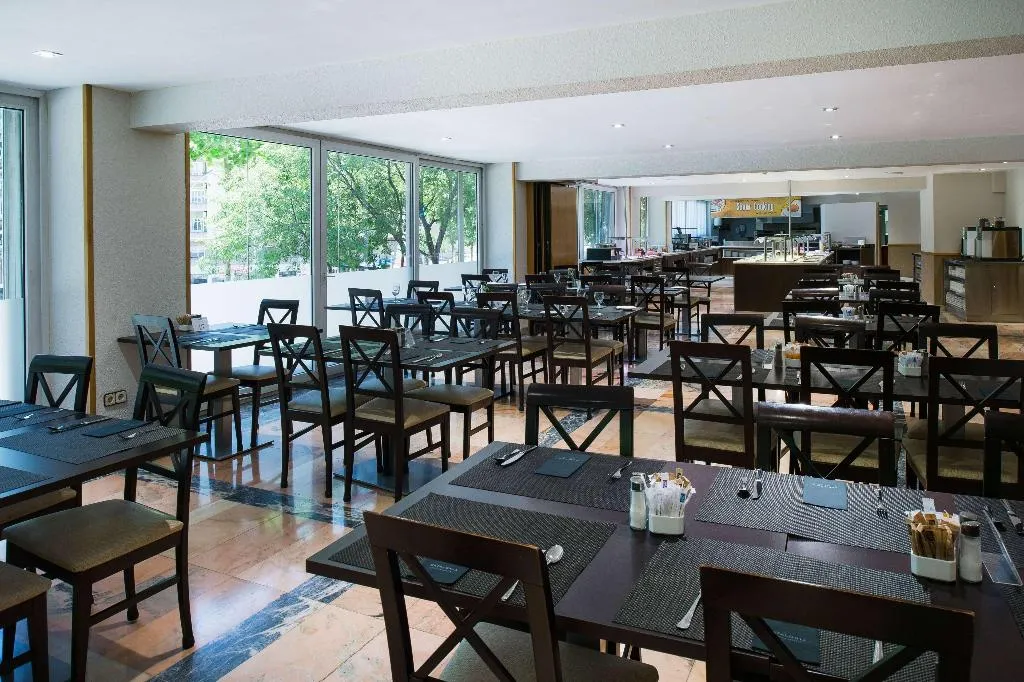 Restaurant, Catalonia Atenas, Barcelona