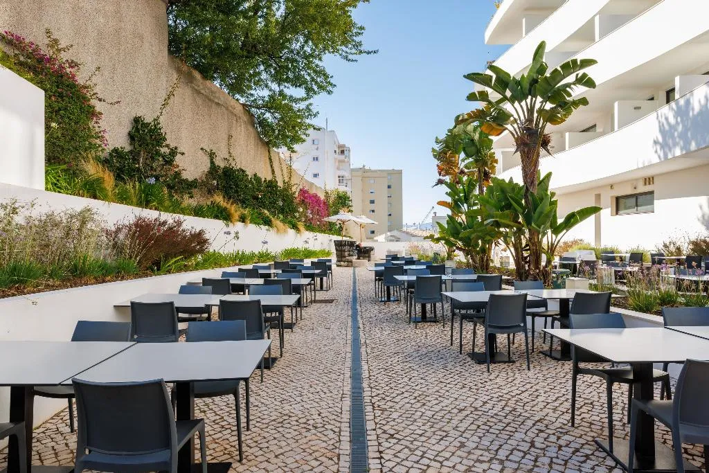 Restaurant, Jupiter Marina Hotel – Couples & Spa, Algarve