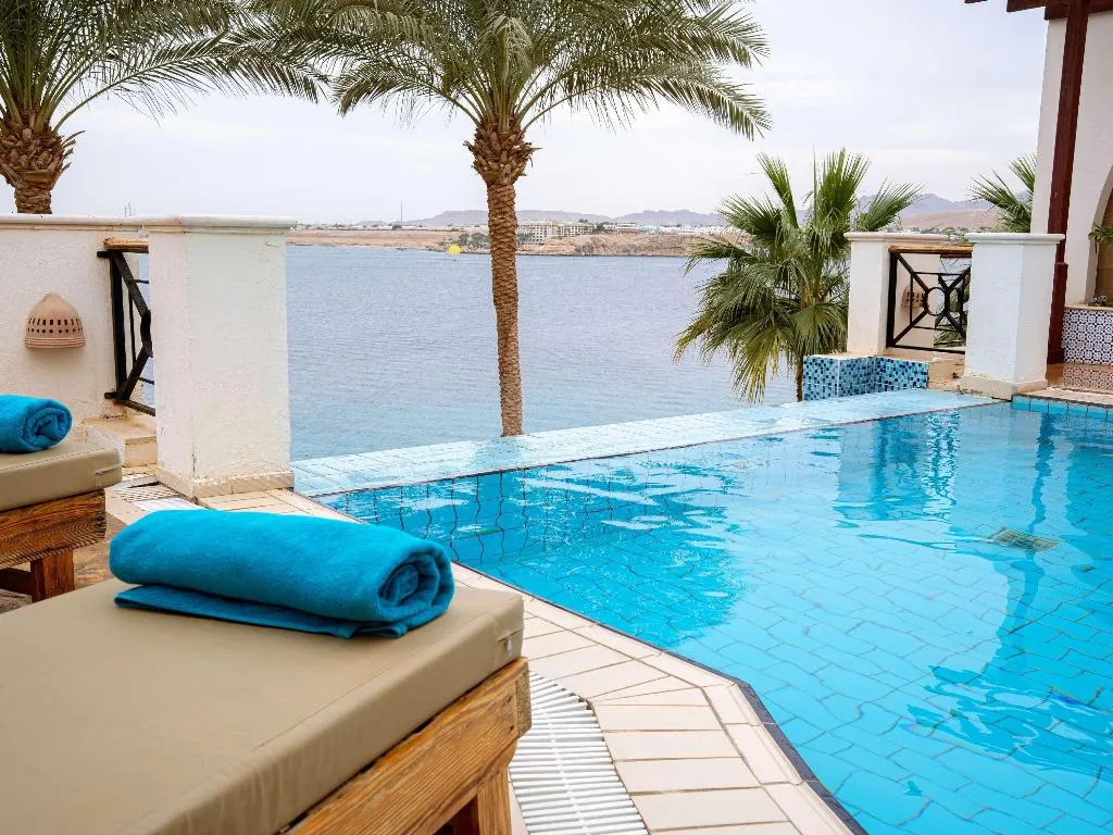 Room, Mövenpick Sharm El Sheikh, Red Sea Riviera