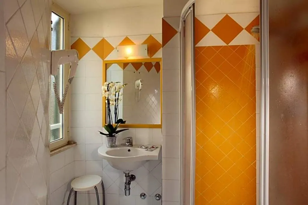 SINGLE STANDARD Room, Alessandrino, Rome