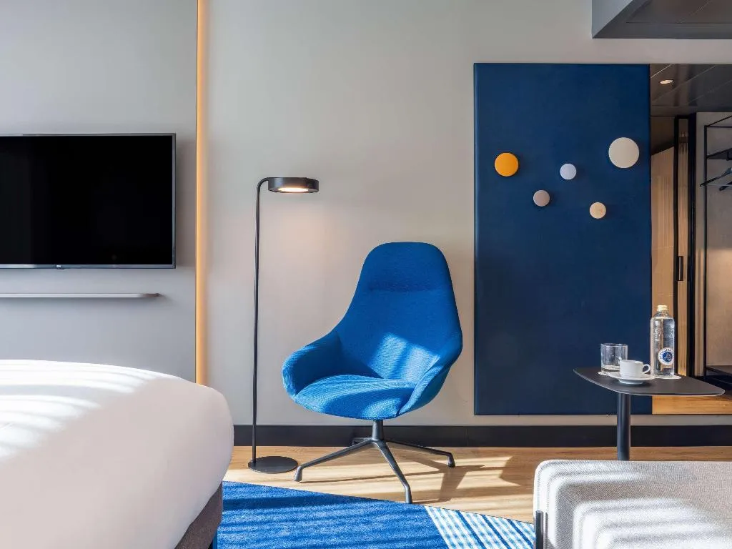 JUNIOR SUITE WITH DOUBLE BED Room, Pullman Madrid Airport Feria, Madrid