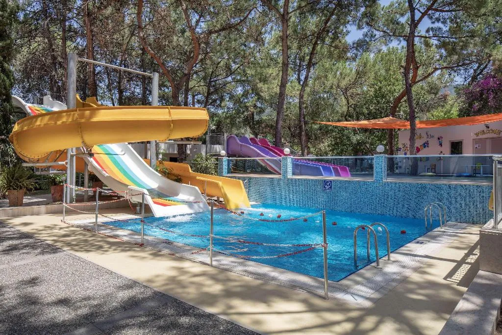 Pool, DoubleTree By Hilton Bodrum Isıl Club Resort, Bodrum