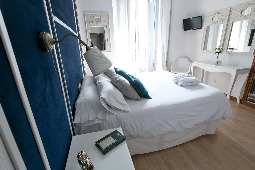 DOUBLE SUPERIOR Room, Vazquez de Mella Boutique Gran Vía, Madrid