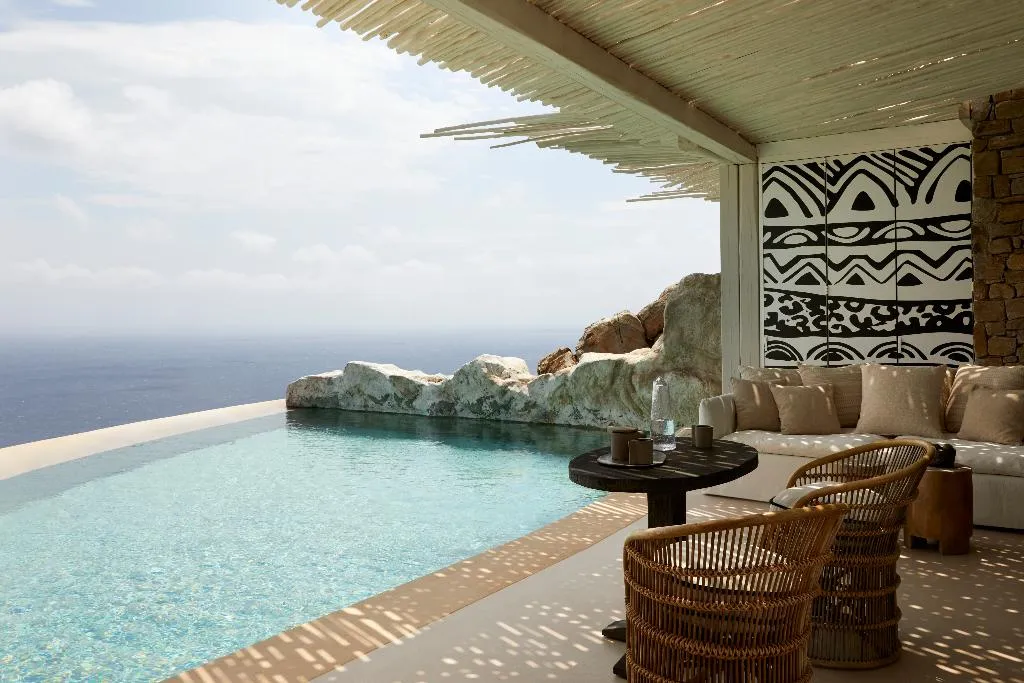 SUITE HONEYMOON Room, Myconian Panoptis Escape, Mykonos