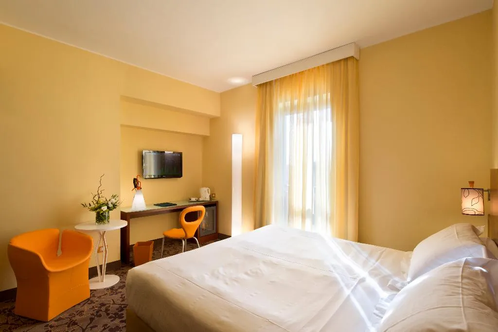 General view, UNA HOTELS Mediterraneo Milano, Milan