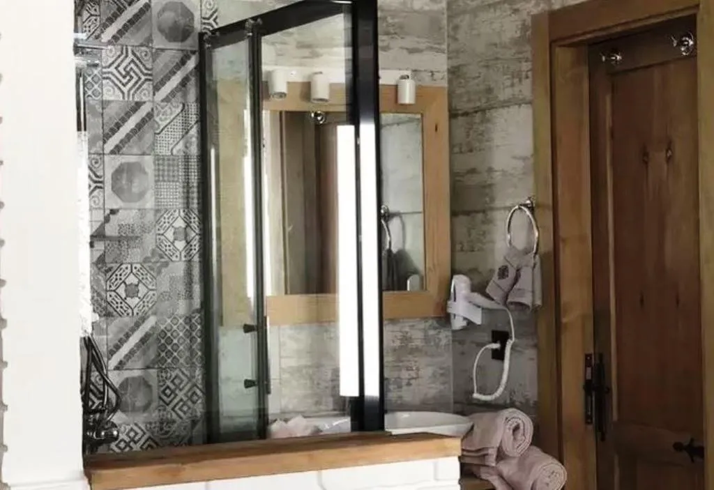 Room, Pug Rooms, Izmir