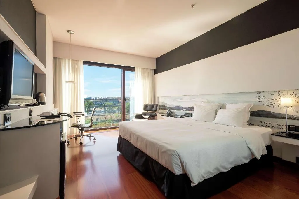 Room, Hilton Madrid Airport, Madrid