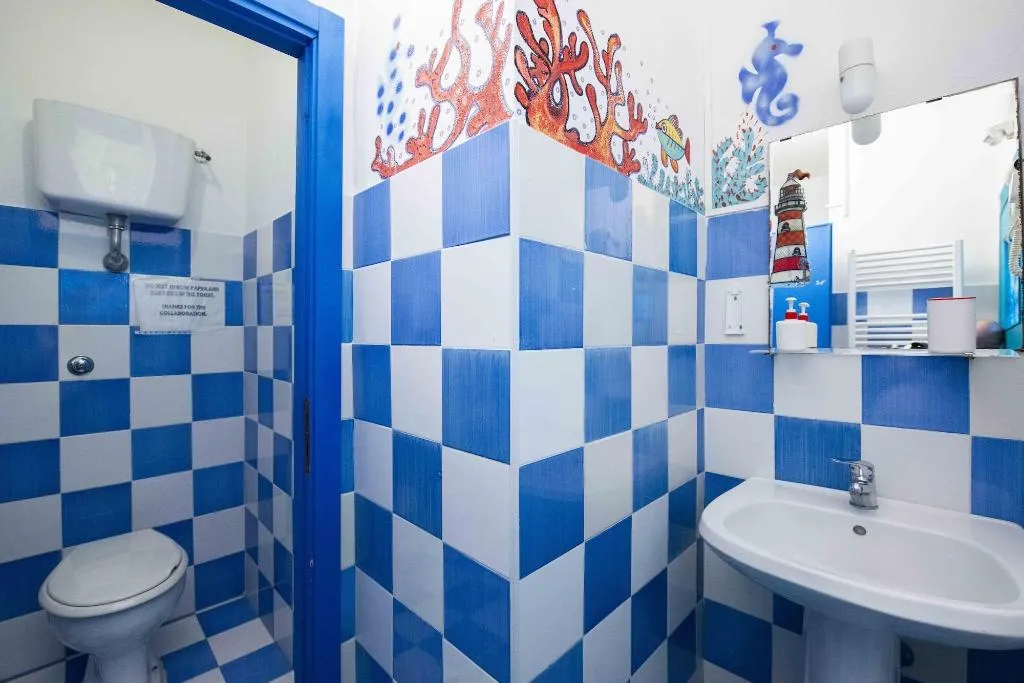 Room, Eco Hostel Floreale, Naples