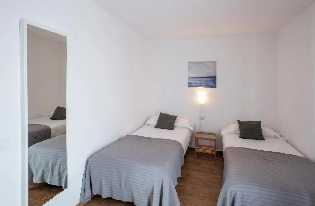 APARTMENT CAPACITY 2 ONE BEDROOM Room, Los Rosales, La Palma