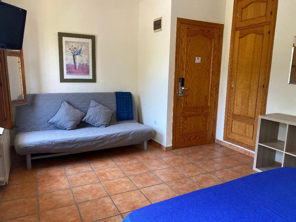 FAMILY ROOM STANDARD Room, Moscatel Hostal, Costa Del Sol