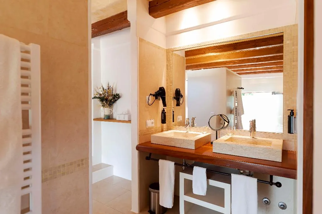 DOUBLE POOL VIEW Room, Ca Na Xica - Hotel & Spa, Ibiza