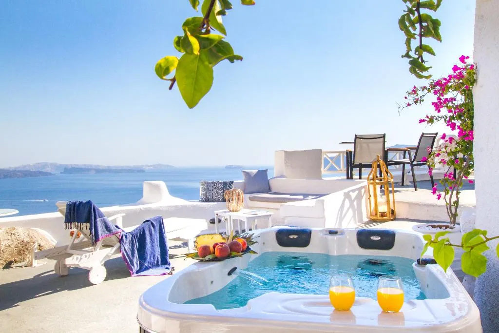 General view, Alexander's Suites, Santorini