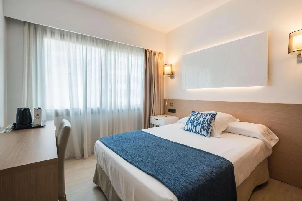 Room, THB Los Molinos, Ibiza