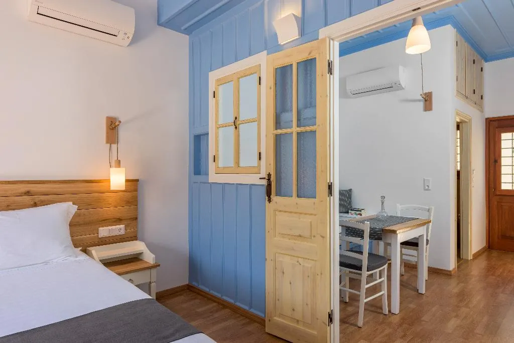 APARTMENT DELUXE SEA VIEW Room, ASymi Residences, Rhodes
