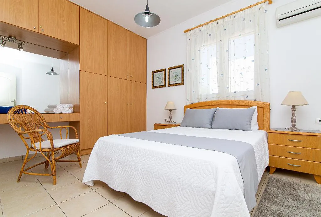 APARTMENT DELUXE TWO BEDROOM Room, Villa Mare Monte, Crete