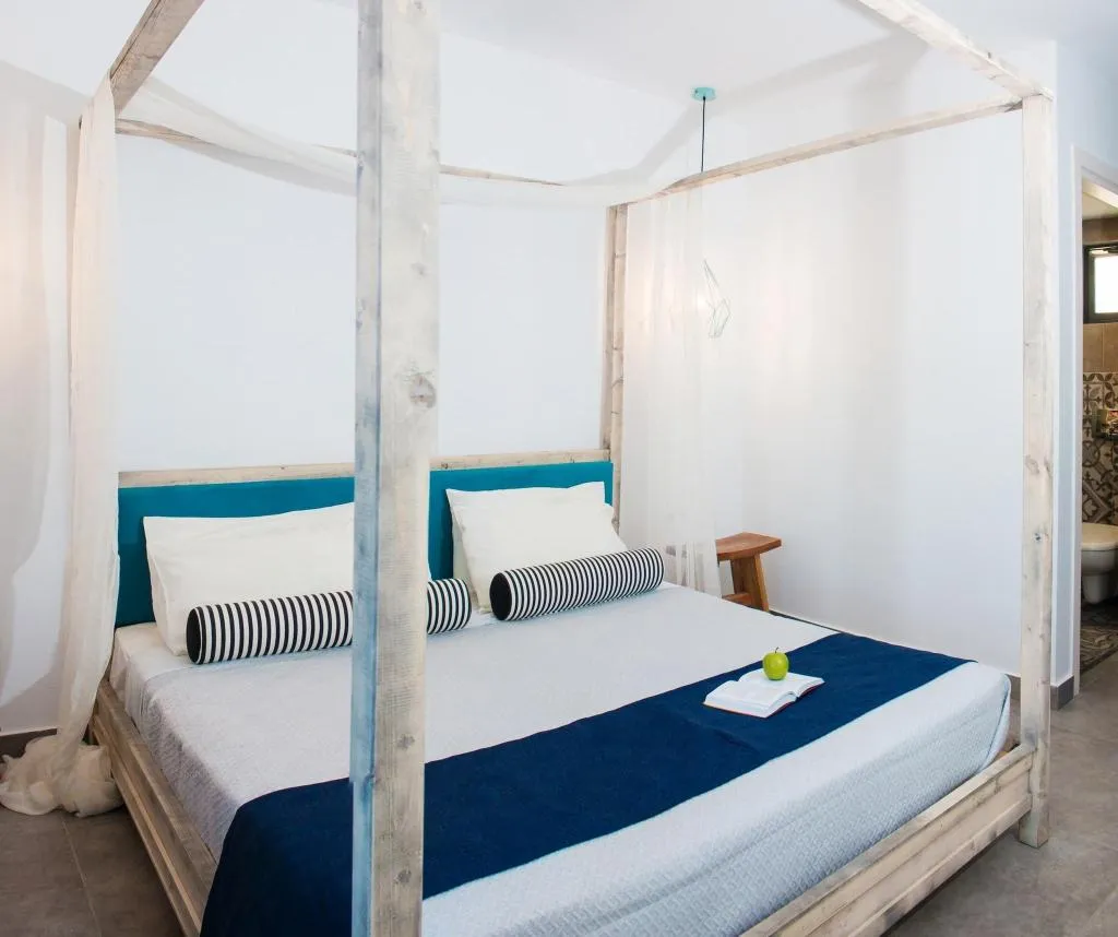 Room, Malibu Boutique, Rhodes