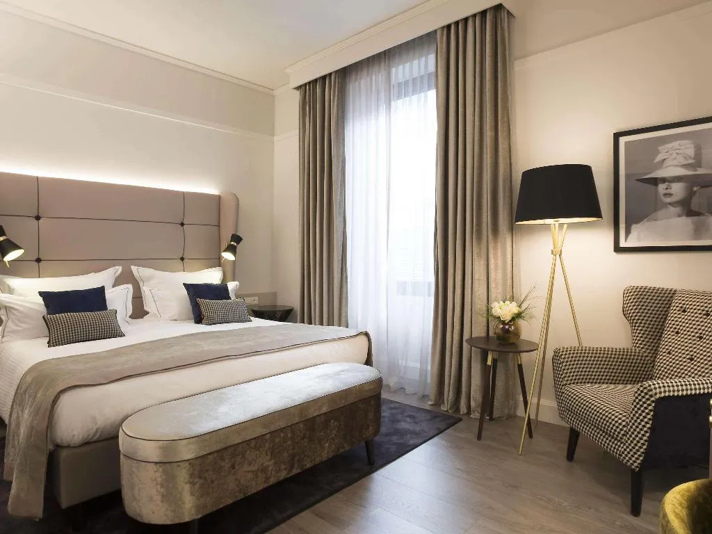 DOUBLE SUPERIOR QUEEN BED Room, Cerretani Hotel Firenze - MGallery Collection, Florence
