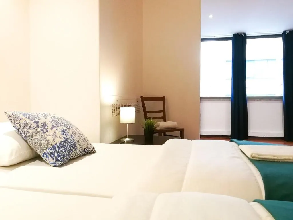 Room, Castilho 63, Lisbon
