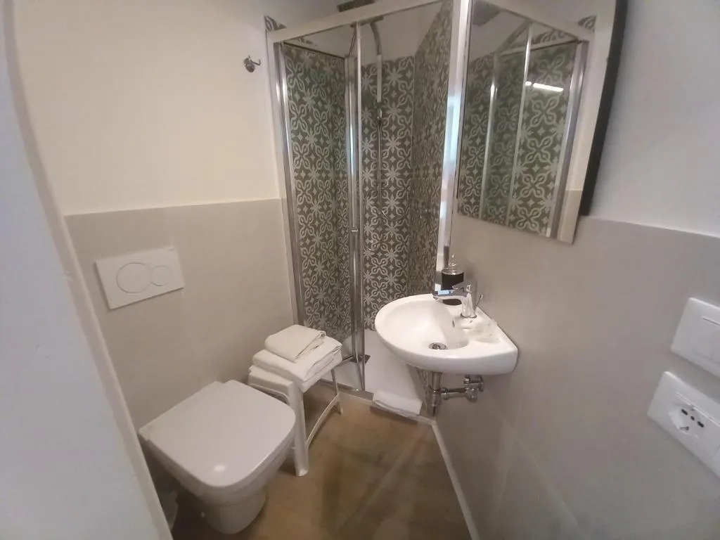 SINGLE CLASSIC Room, Hotel Giappone, Florence