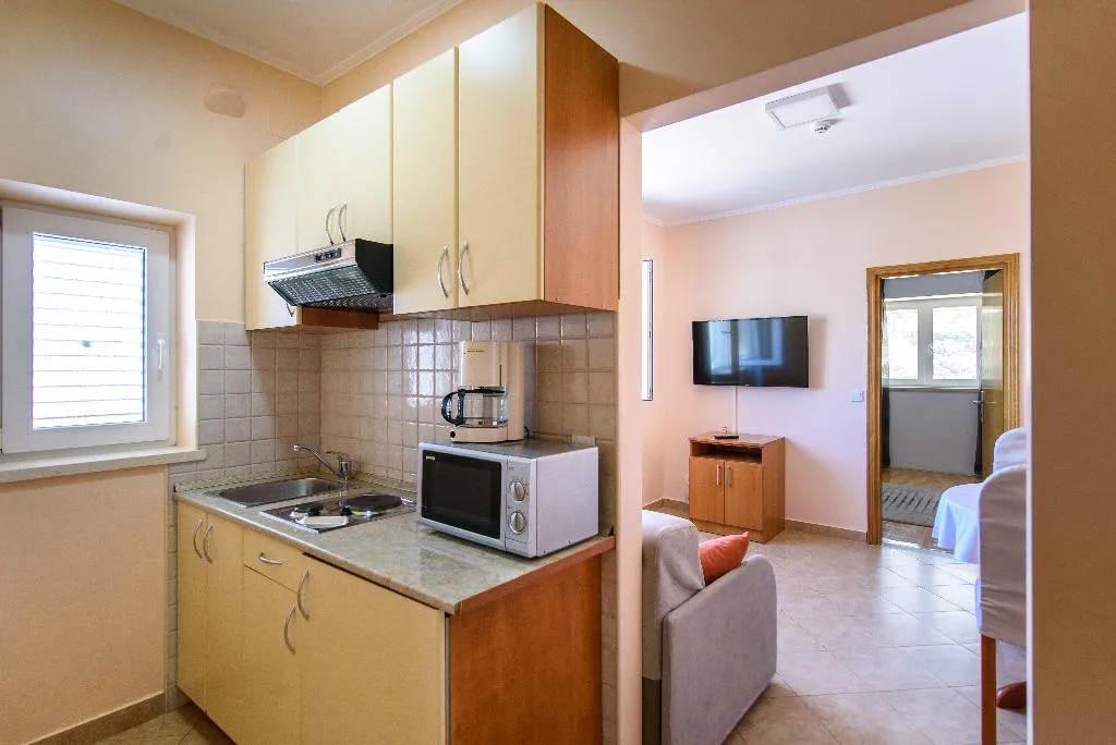 APARTMENT CAPACITY 4 TWO BEDROOMS Room, Vila Curic, Dubrovnik
