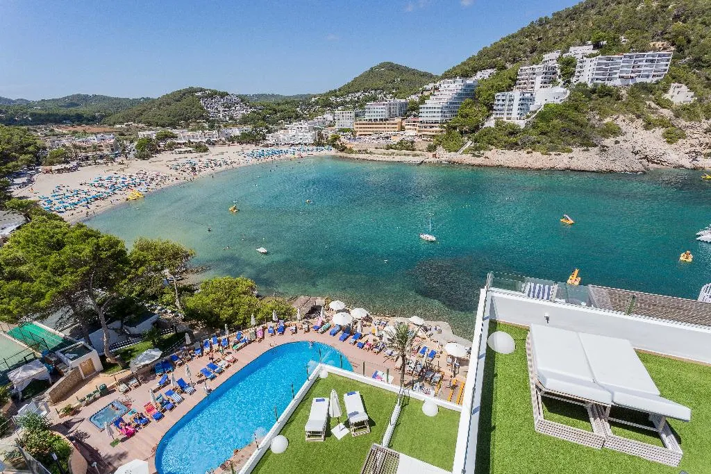 DOUBLE SINGLE USE SUPERIOR SEA VIEW Room, Palladium Hotel Cala LLonga, Ibiza