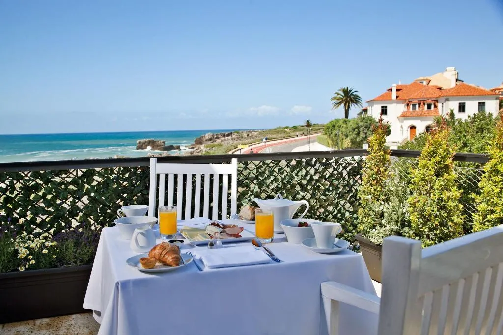 Restaurant, Hotel Farol, Lisbon