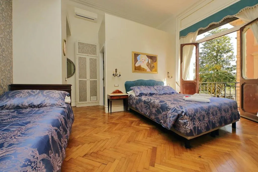 Room, Domus Monamì Luxury Suites, Rome