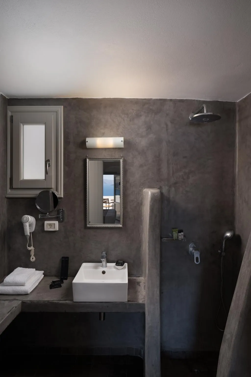 Double or Twin SUPERIOR WITH VIEWS Room, Goulielmos Hotel & Spa, Santorini