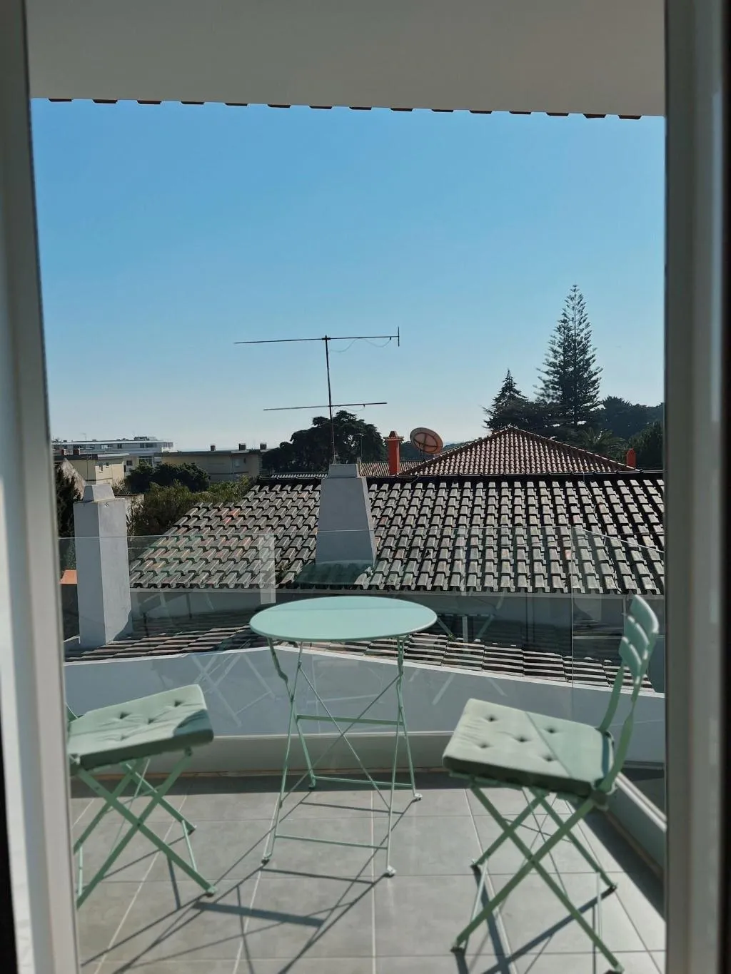 Room, Luna House, Lisbon