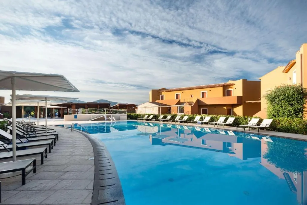 Pool, Terra Di Mare Resort & Spa, Olbia