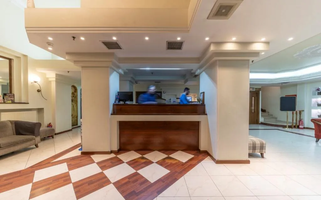 Lobby, Vergina, Halkidiki