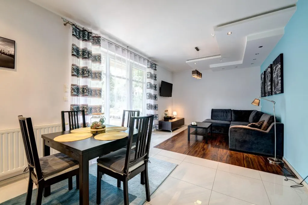 APARTMENT TWO BEDROOMS Room, Dom & House Apartments Parkur Sopot, Gdansk