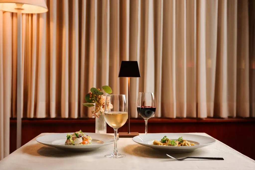 Restaurant, Barchetta Excelsior, Milan