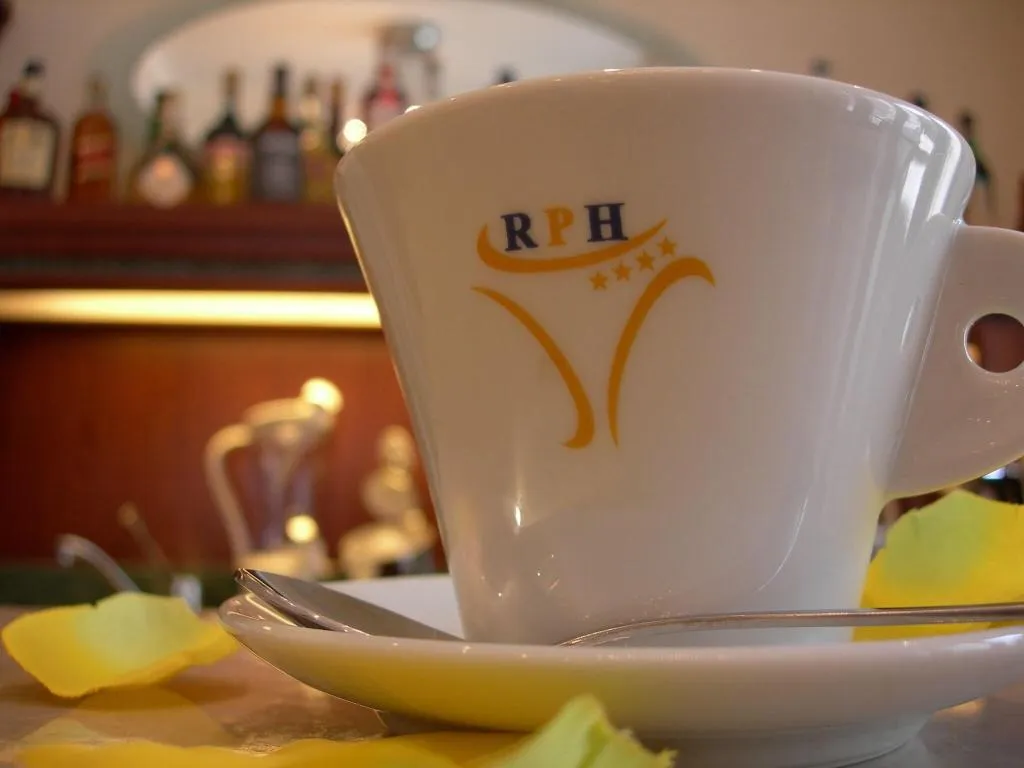 Bar, Ranch Palace Hotel, Naples
