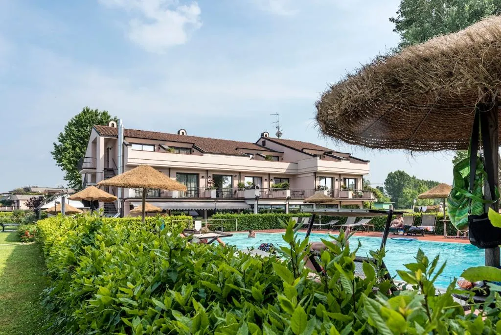 General view, Yachting Hotel Mistral, Milan