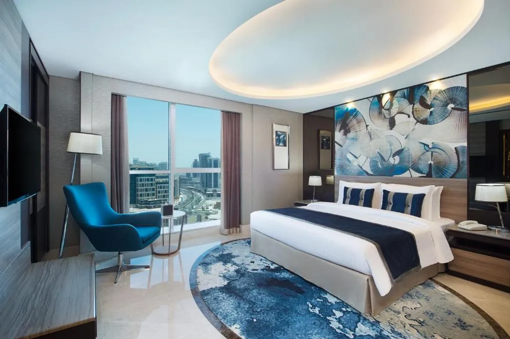 DOUBLE DELUXE KING BED Room, Grand Mercure Business Bay, Dubai